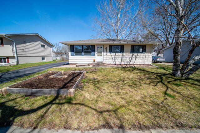 979 18th Street SE, Rochester, MN 55904