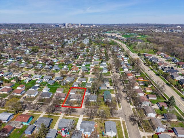 979 18th Street SE, Rochester, MN 55904