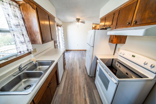 979 18th Street SE, Rochester, MN 55904