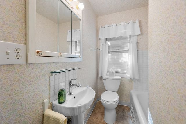 3112 27th Avenue, Rock Island, IL 61201