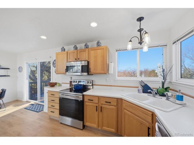 144 Willowick Cir, Highlands Ranch, CO 80129