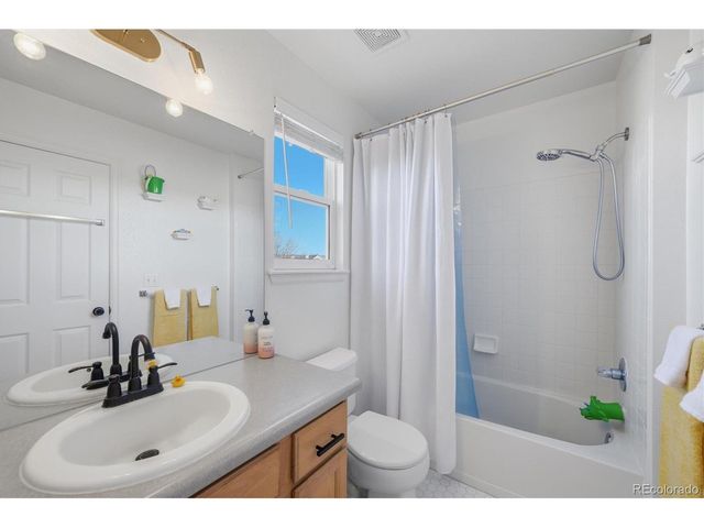 144 Willowick Cir, Highlands Ranch, CO 80129