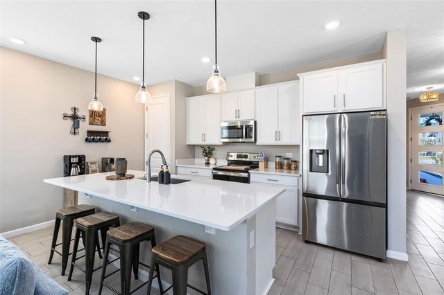 4160 SOUTHERN VISTA LOOP, St Cloud, FL 34772