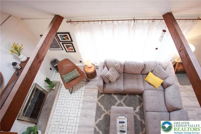 111 Oswayo Drive, Coolbaugh Twp, PA 18347