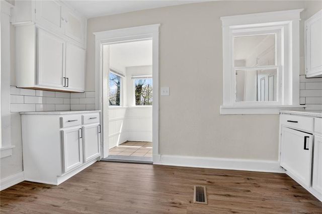 4121 E 56th Street, Kansas City, MO 64130