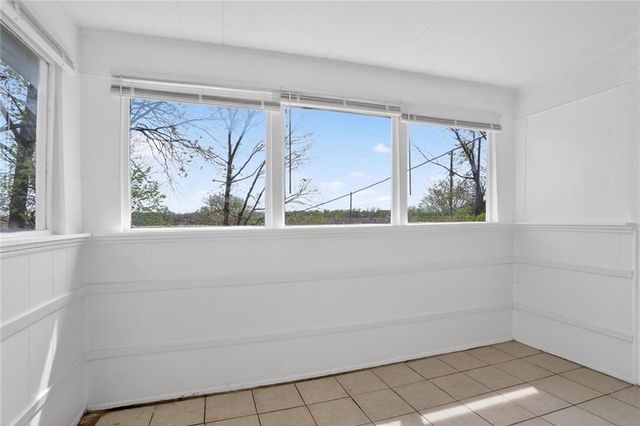 4121 E 56th Street, Kansas City, MO 64130