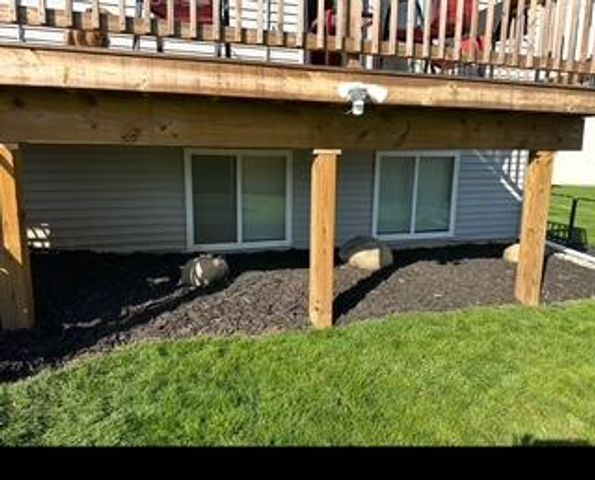 1325 Ellery Grove Court, Vicksburg, MI 49097