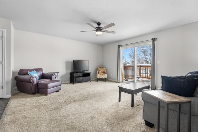 1325 Ellery Grove Court, Vicksburg, MI 49097