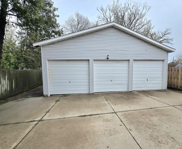 5807 22nd AVENUE, Kenosha, WI 53140