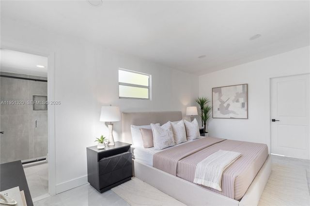 4041 NE 15th Ter, Pompano Beach, FL 33064