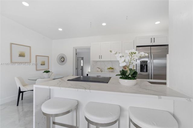 4041 NE 15th Ter, Pompano Beach, FL 33064