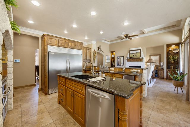 190 Wood Oak Trail, Weatherford, TX 76088
