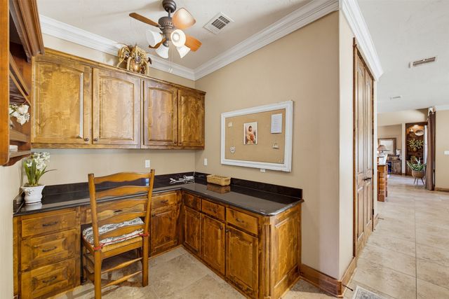 190 Wood Oak Trail, Weatherford, TX 76088