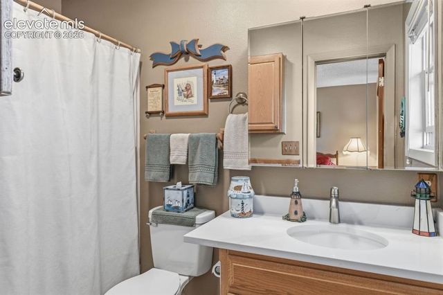 1124 Eagle Rock Road, Colorado Springs, CO 80918