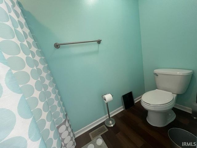 9512 W Thurston Court, Yorktown, IN 47396