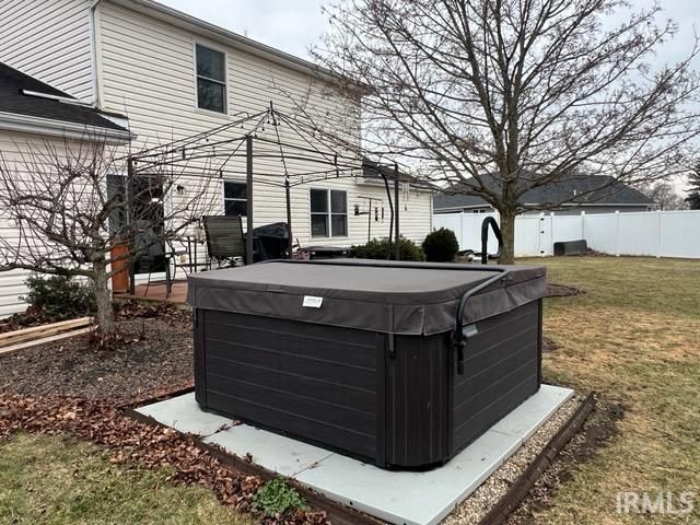 9512 W Thurston Court, Yorktown, IN 47396