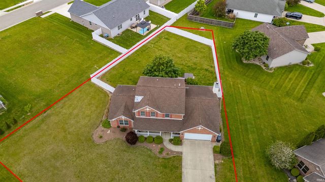 9512 W Thurston Court, Yorktown, IN 47396