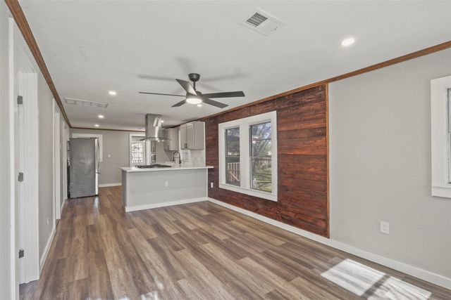 400 S Garrett Avenue, Garrett, TX 75119