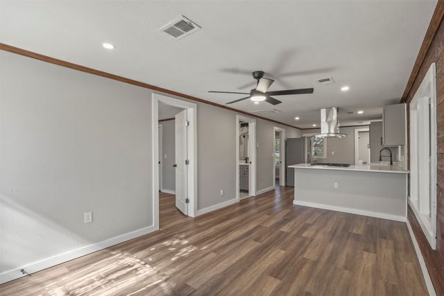 400 S Garrett Avenue, Garrett, TX 75119