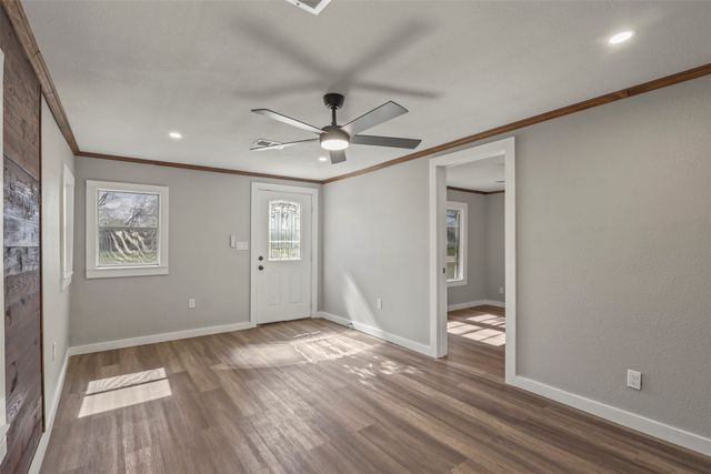 400 S Garrett Avenue, Garrett, TX 75119