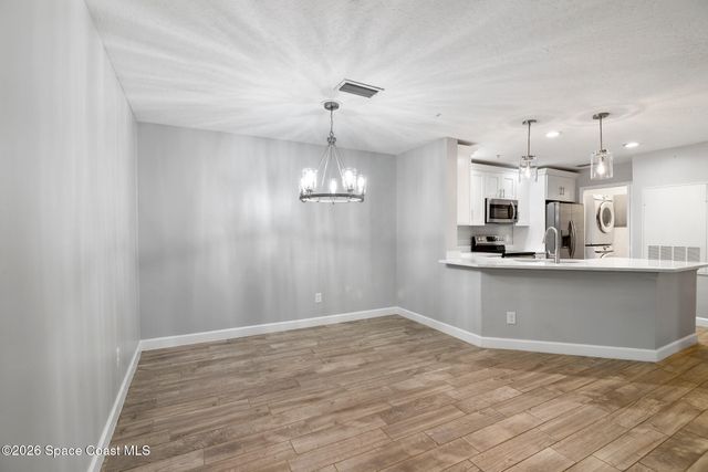 7667 N Wickham Road 1201, Melbourne, FL 32940