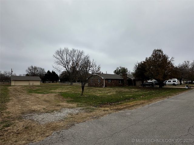 8611 N 163rd East Avenue, Owasso, OK 74055