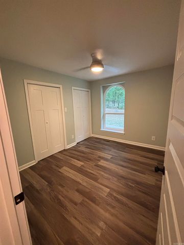 8919 McKim Drive, Mabelvale, AR 72103