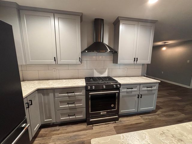 8919 McKim Drive, Mabelvale, AR 72103