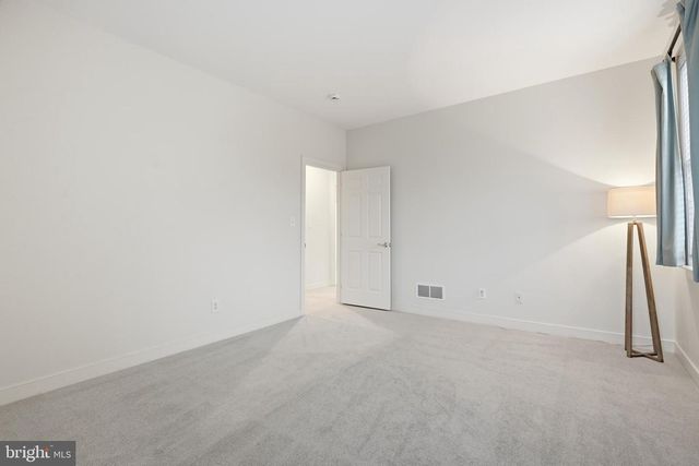 653 MILLRACE LN, Rockland, DE 19732