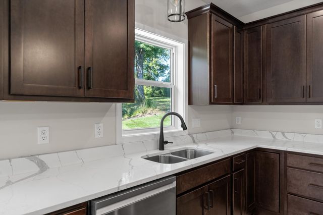 578 Sienna Drive, Watertown, MN 55315