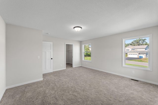 578 Sienna Drive, Watertown, MN 55315