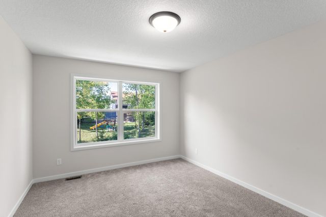 578 Sienna Drive, Watertown, MN 55315
