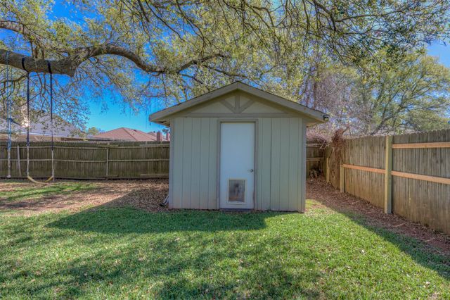 2645 Brown Street, Bossier City, LA 71111