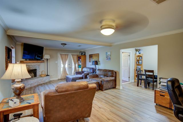 2645 Brown Street, Bossier City, LA 71111