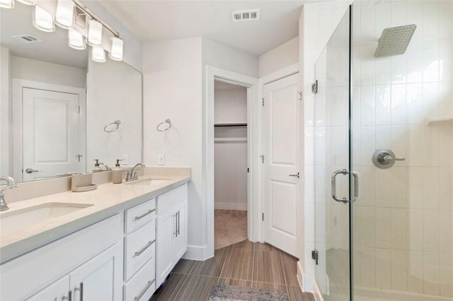 8609 Cottage Rose DR, Austin, TX 78744