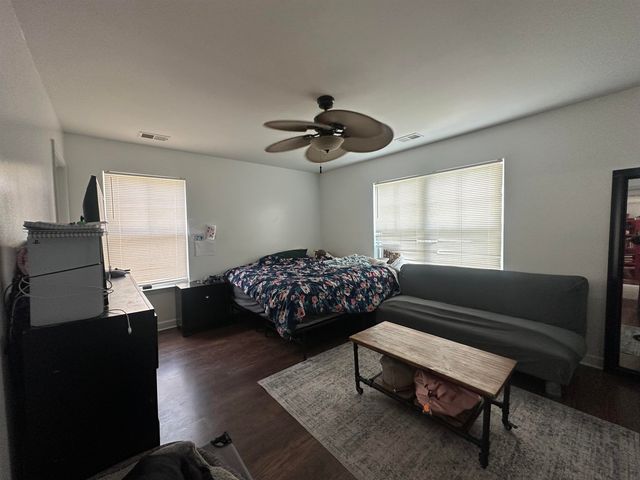 713 E GEORGIA AVE, Memphis, TN 38126