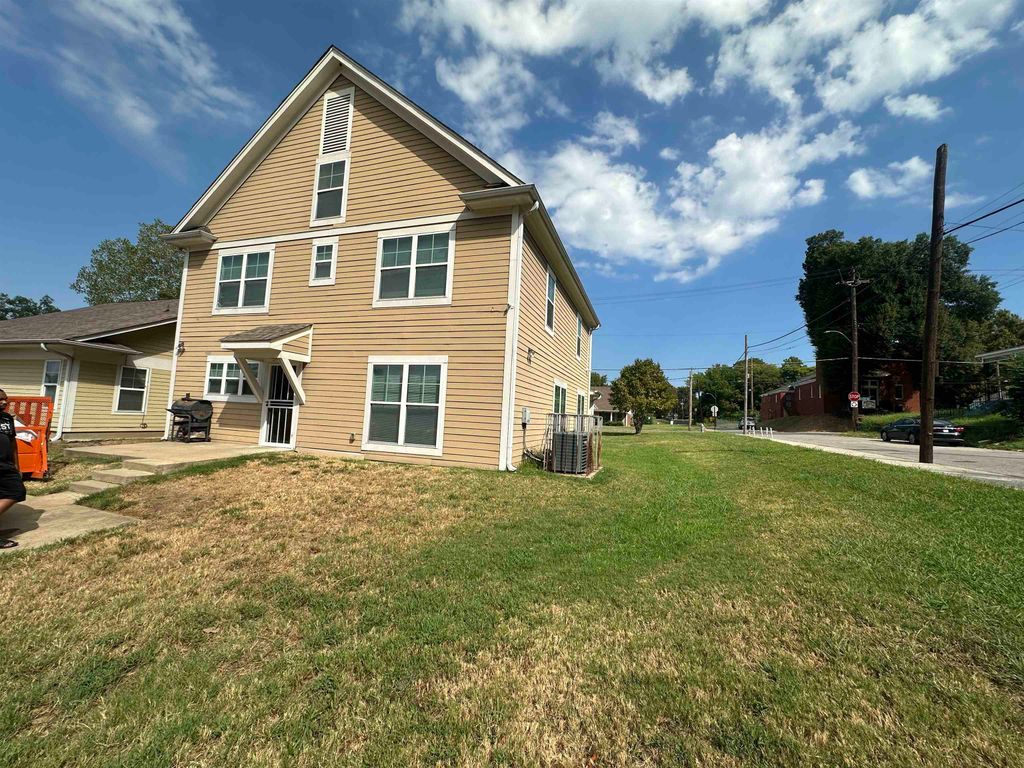 713 E GEORGIA AVE, Memphis, TN 38126