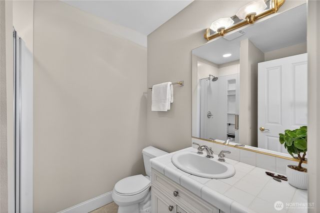 2017 Piper Circle, Anacortes, WA 98221
