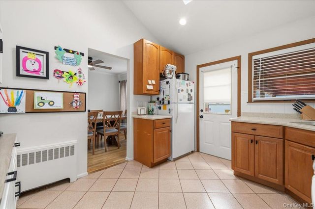 340 N Boston Avenue, Massapequa, NY 11758
