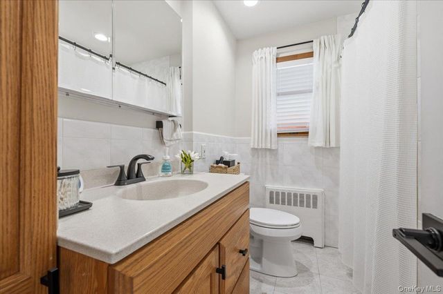 340 N Boston Avenue, Massapequa, NY 11758