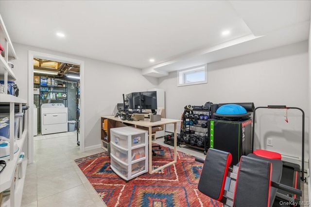 340 N Boston Avenue, Massapequa, NY 11758
