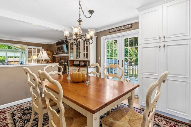 207 Loudville Road, Easthampton, MA 01027