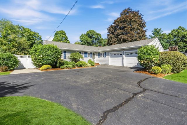207 Loudville Road, Easthampton, MA 01027