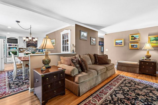 207 Loudville Road, Easthampton, MA 01027