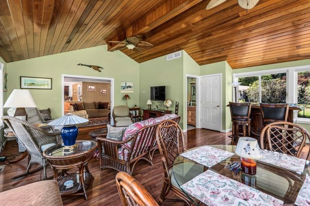 207 Loudville Road, Easthampton, MA 01027