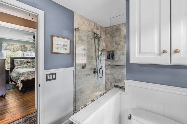 207 Loudville Road, Easthampton, MA 01027