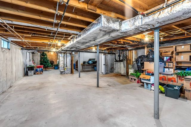 207 Loudville Road, Easthampton, MA 01027