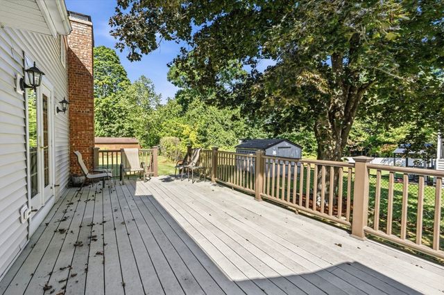 207 Loudville Road, Easthampton, MA 01027