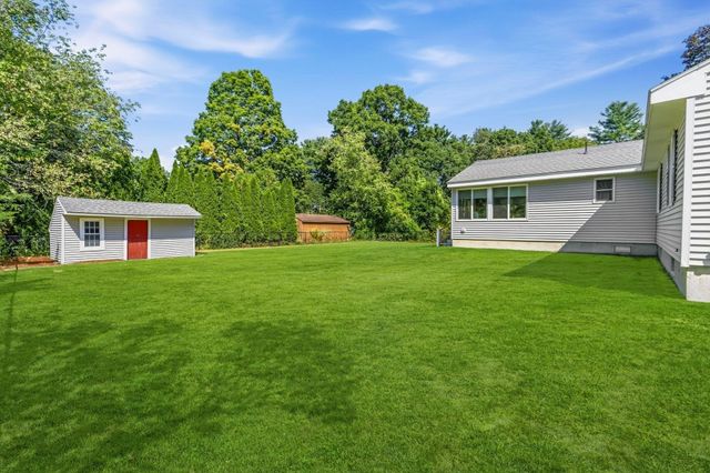 207 Loudville Road, Easthampton, MA 01027