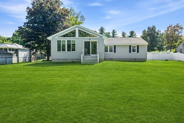 207 Loudville Road, Easthampton, MA 01027